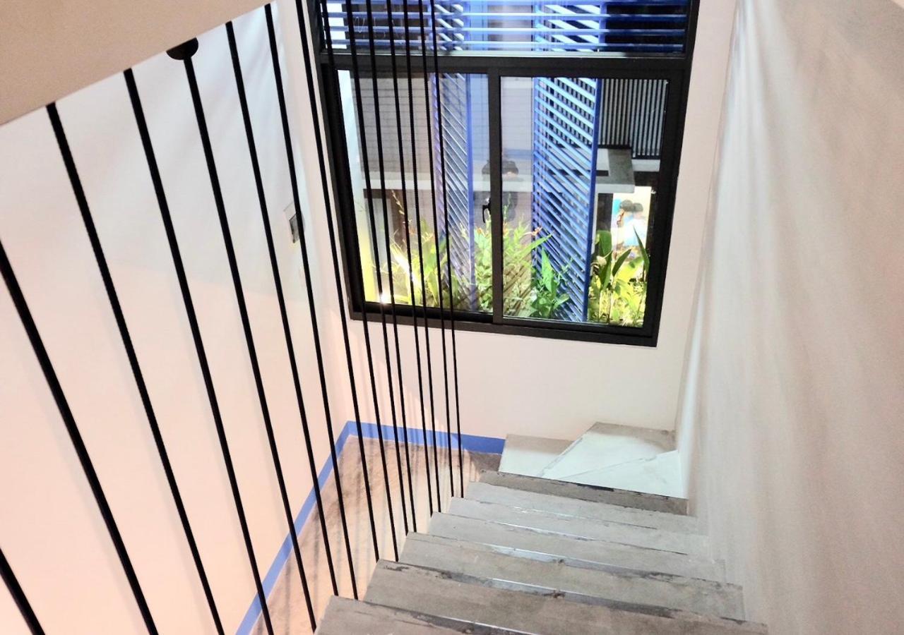 6 Bedroom House - Best Location - 5Mins My Khe Beach Da Nang Esterno foto