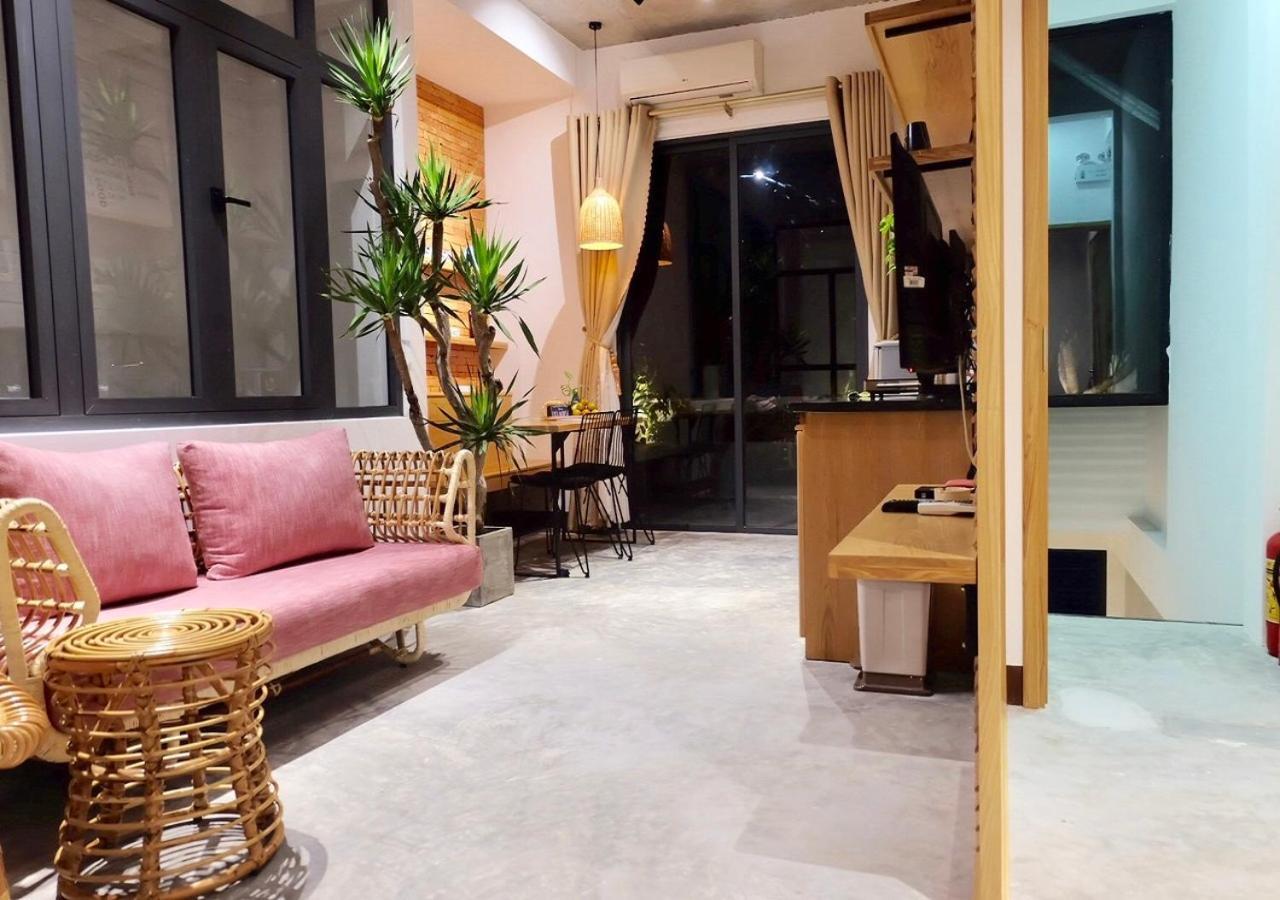 6 Bedroom House - Best Location - 5Mins My Khe Beach Da Nang Esterno foto